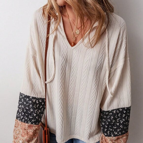 Beige Casual Women's multi Pattern Long Sleeve Loose V-Neck Pullover top - Picture 1 of 8